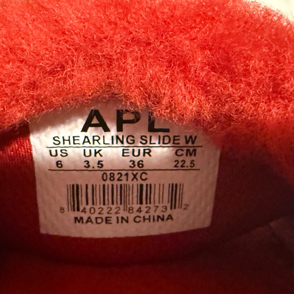 NEW APL Red Shearling Fur Silver Logo Slides Size 6 - Picture 4 of 11